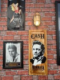 CASH, The Man In Black